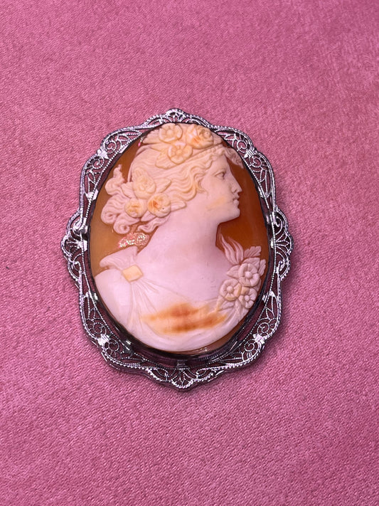 Vintage 1930-40's Intricate Hand Carved Cameo set in Sterling Silver